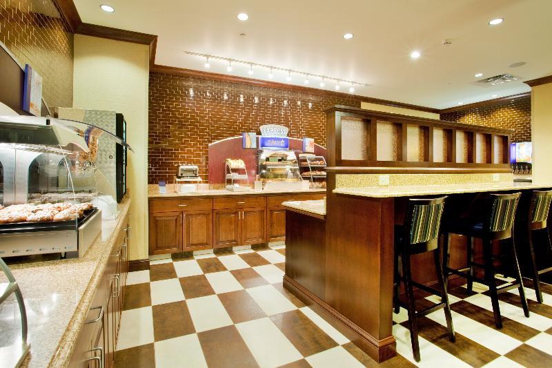 Holiday Inn Express & Suites Wilmington-Newark By Ihg Restaurante foto